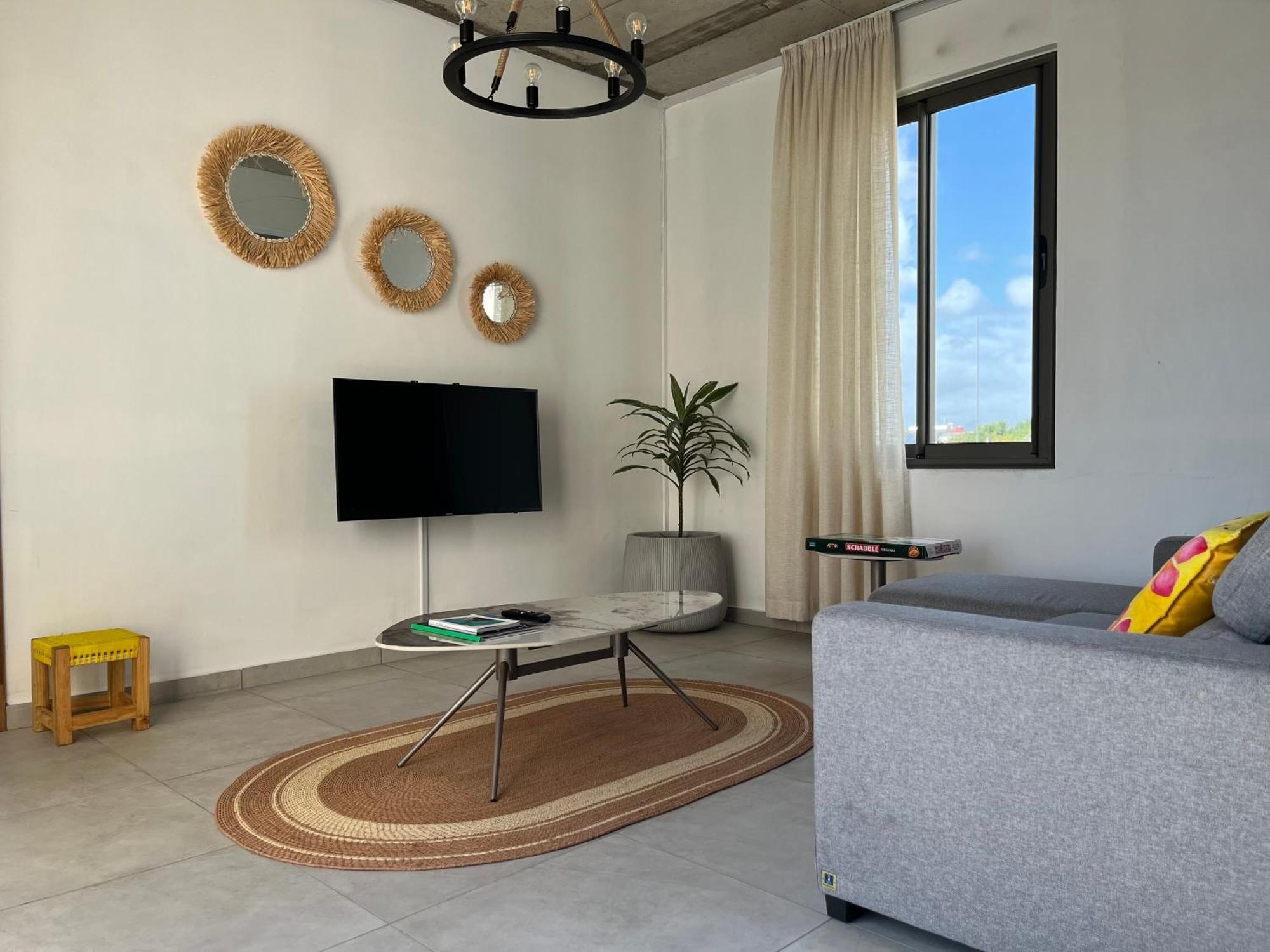 Cosy 2 Bedrooms Apts In Pereybere -Seasons Break Apartment Pereybere Beach Zewnętrze zdjęcie